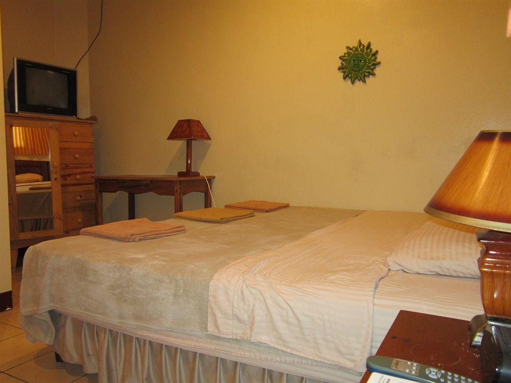 Art Hotel 3*